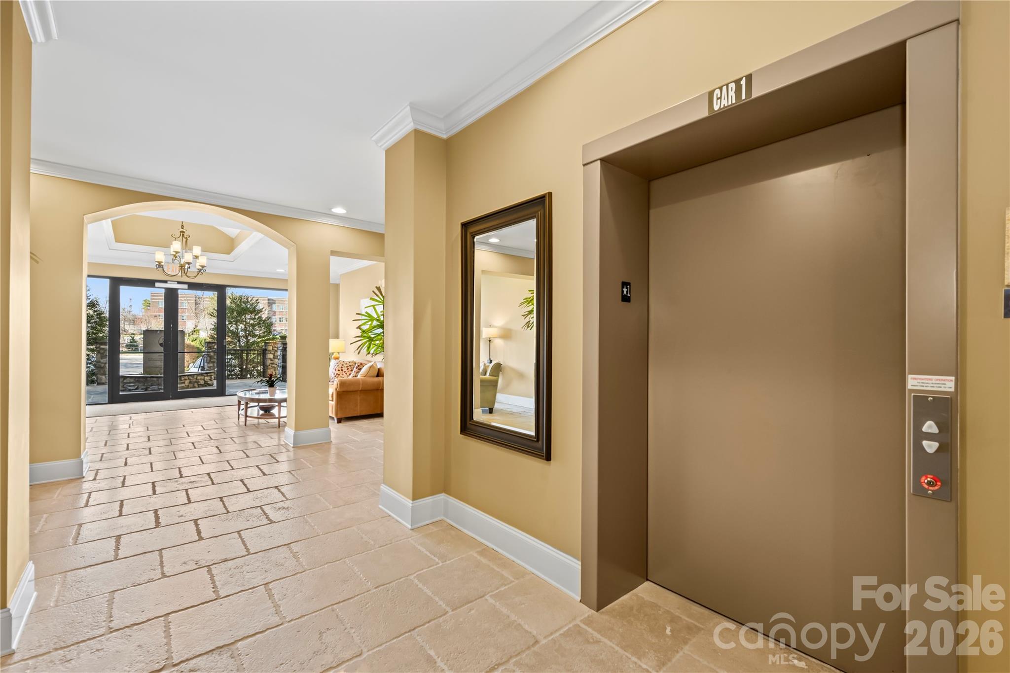 350 E Allen Street #303 — Hendersonville