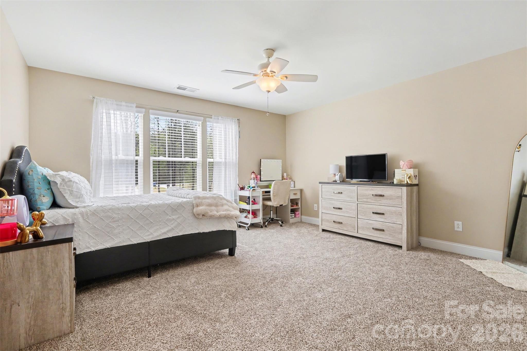 174 Country Lake Drive — Mooresville