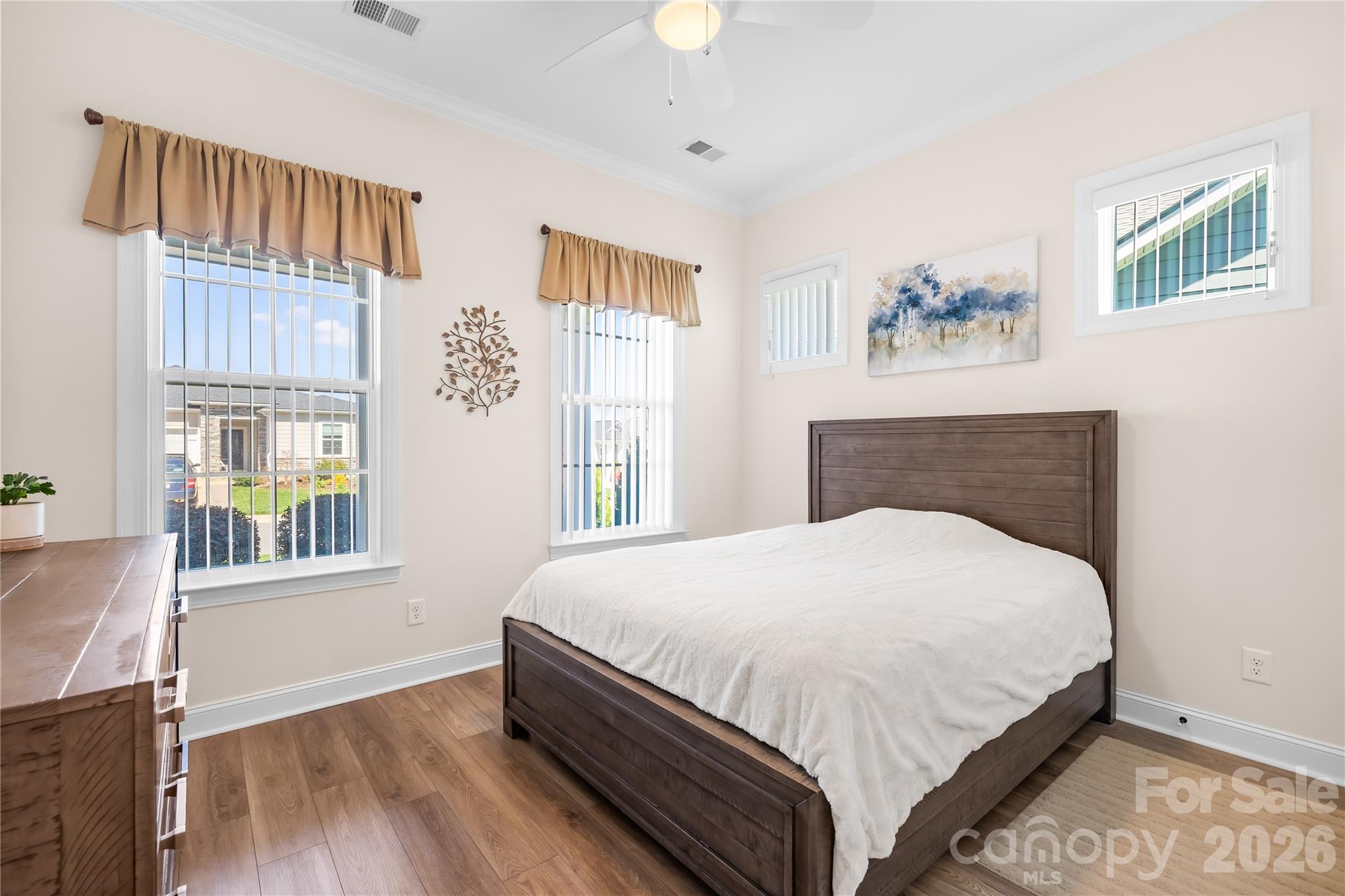 454 Bowline Drive — Denver