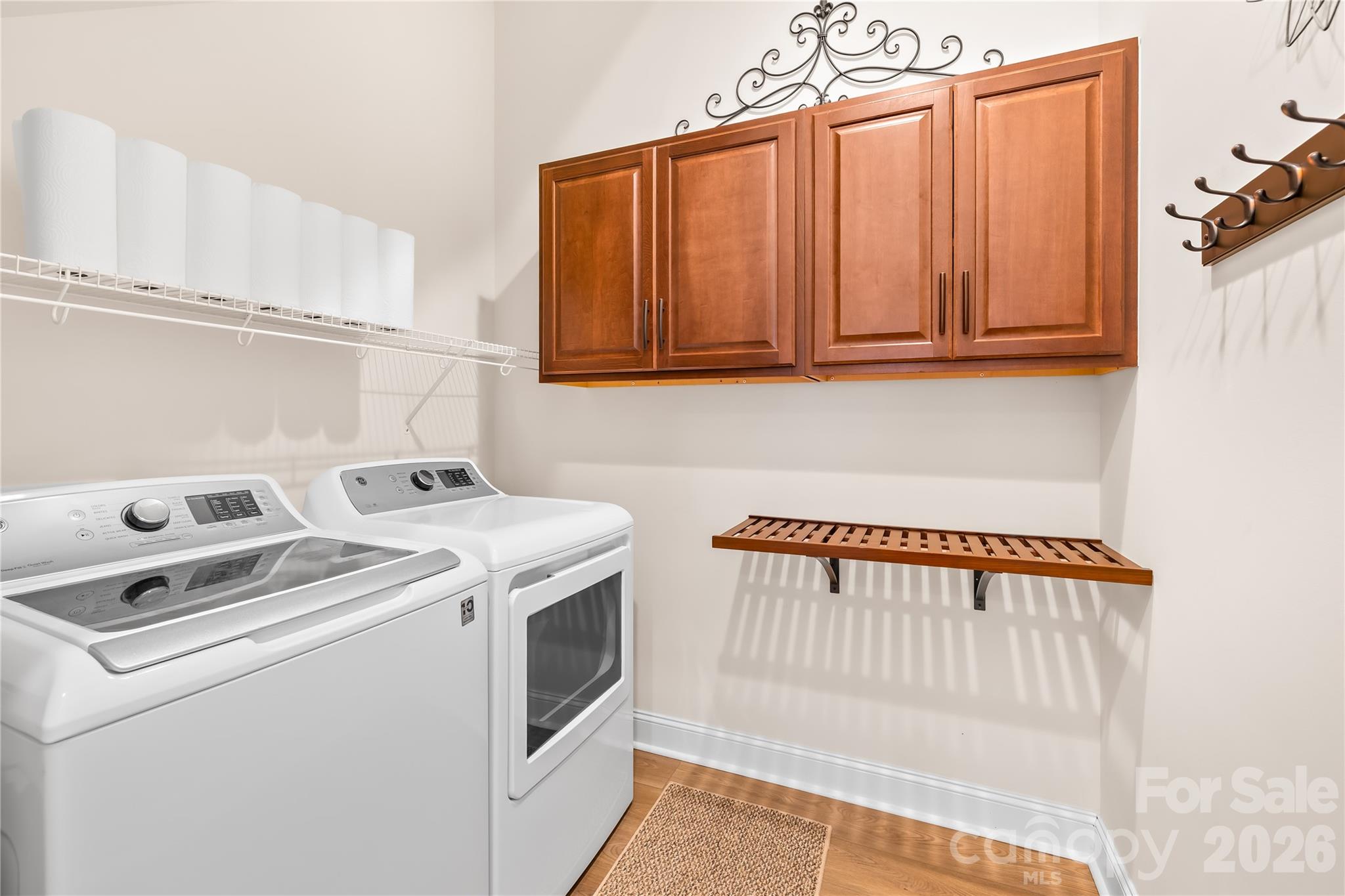 454 Bowline Drive — Denver