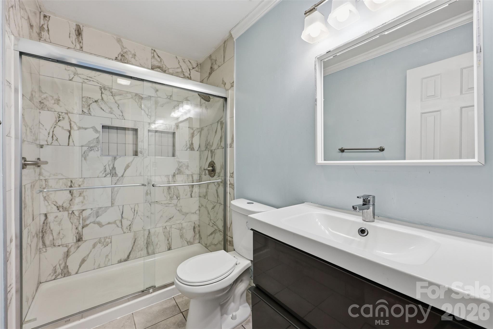106 Chinaberry Court — Gastonia