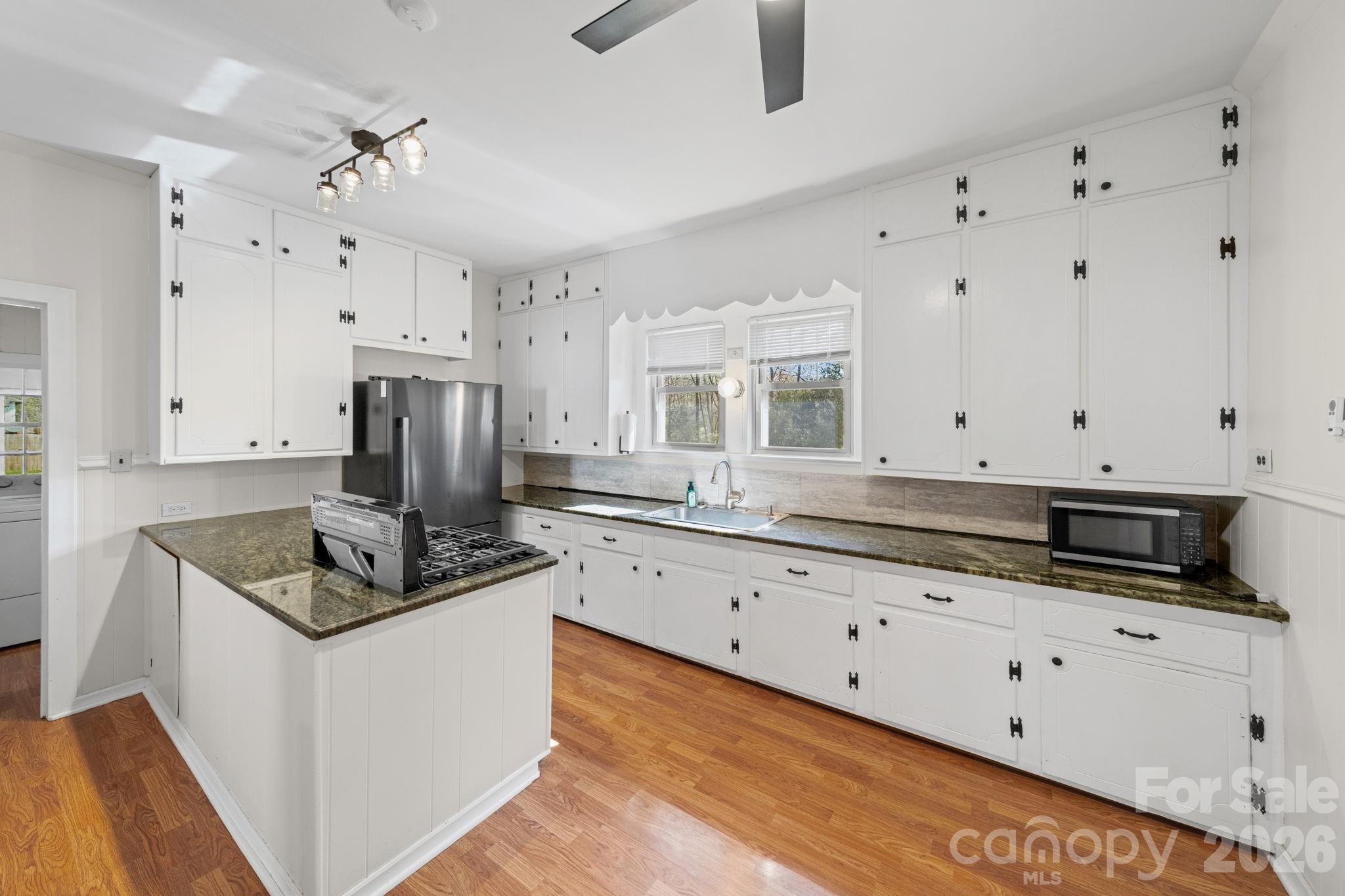 402 Edgemont Street — Albemarle