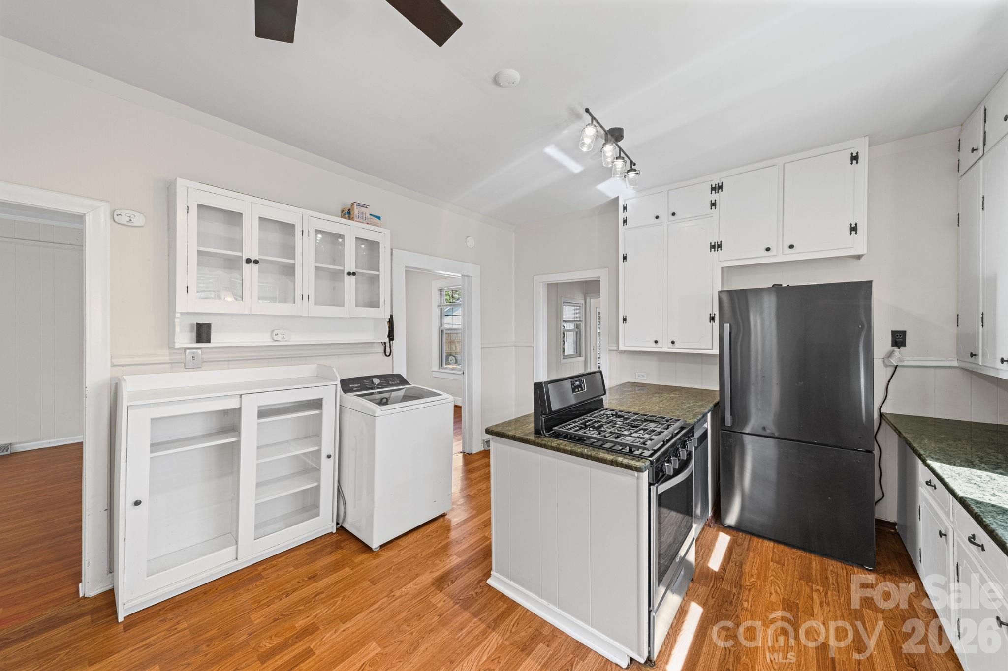402 Edgemont Street — Albemarle