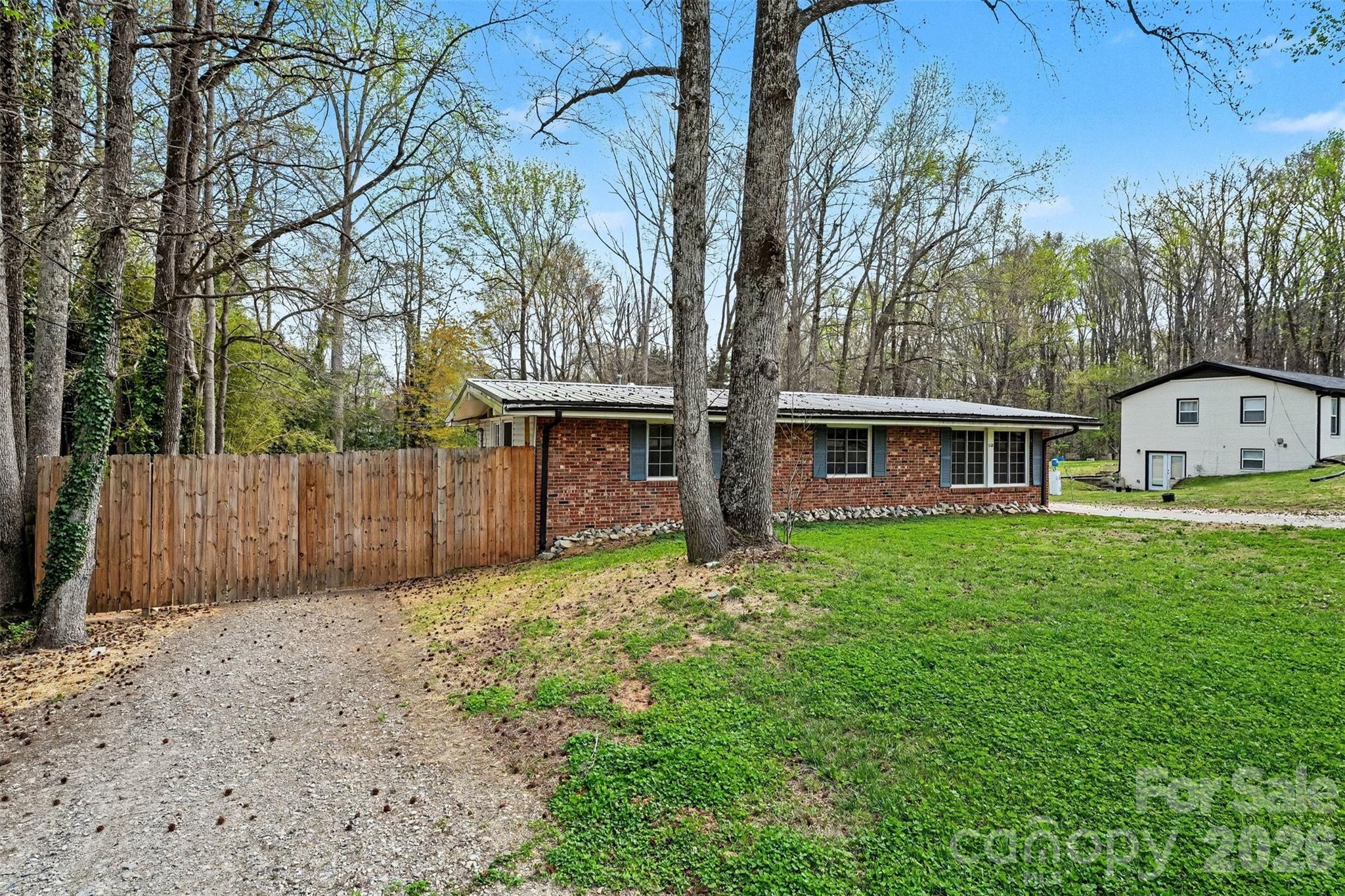 518 Annex Avenue — Kannapolis