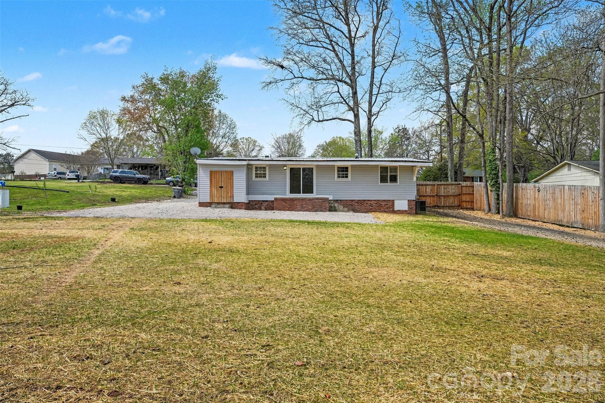 518 Annex Avenue — Kannapolis
