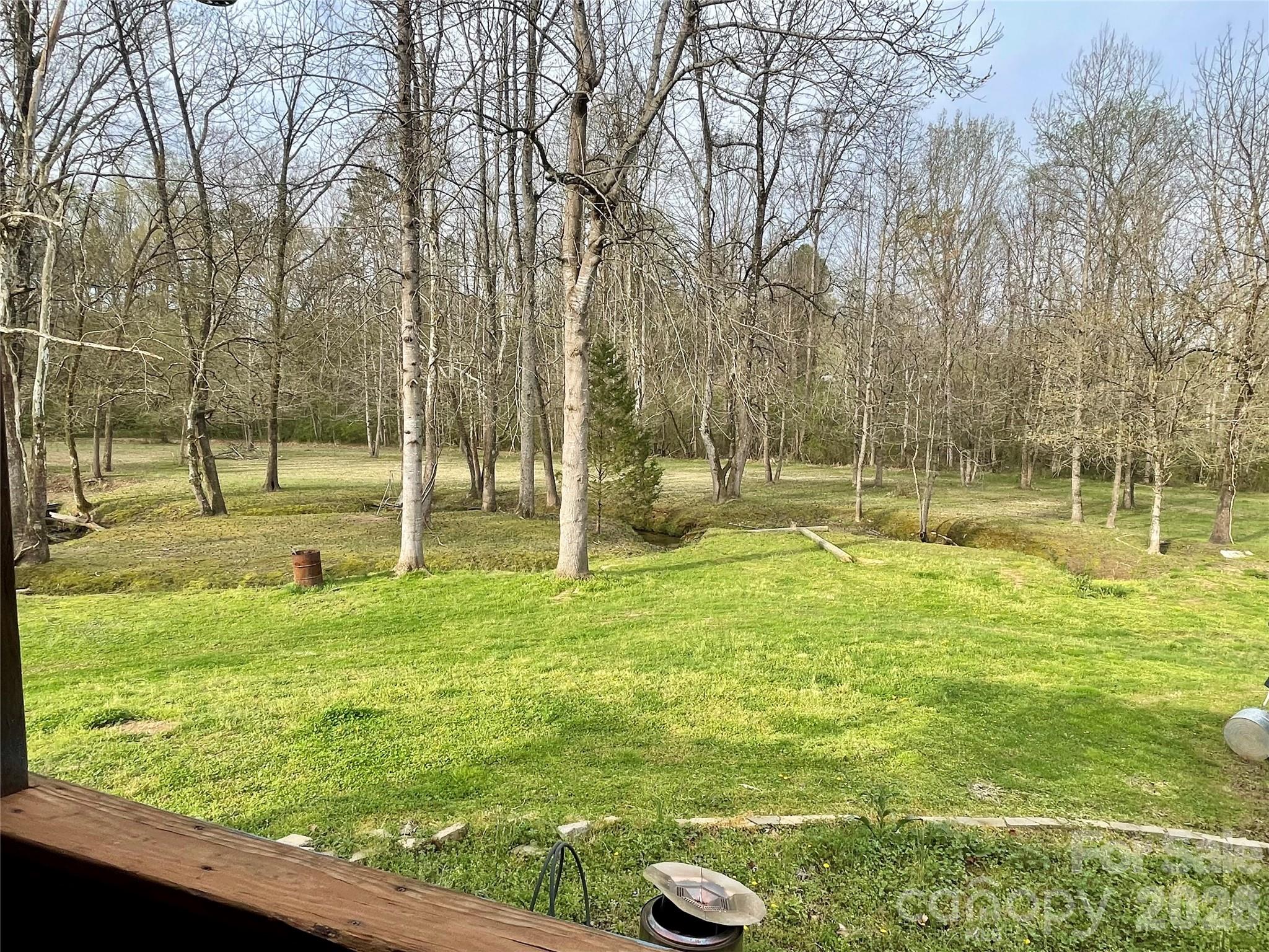 1283 Lilly Drive — Clover