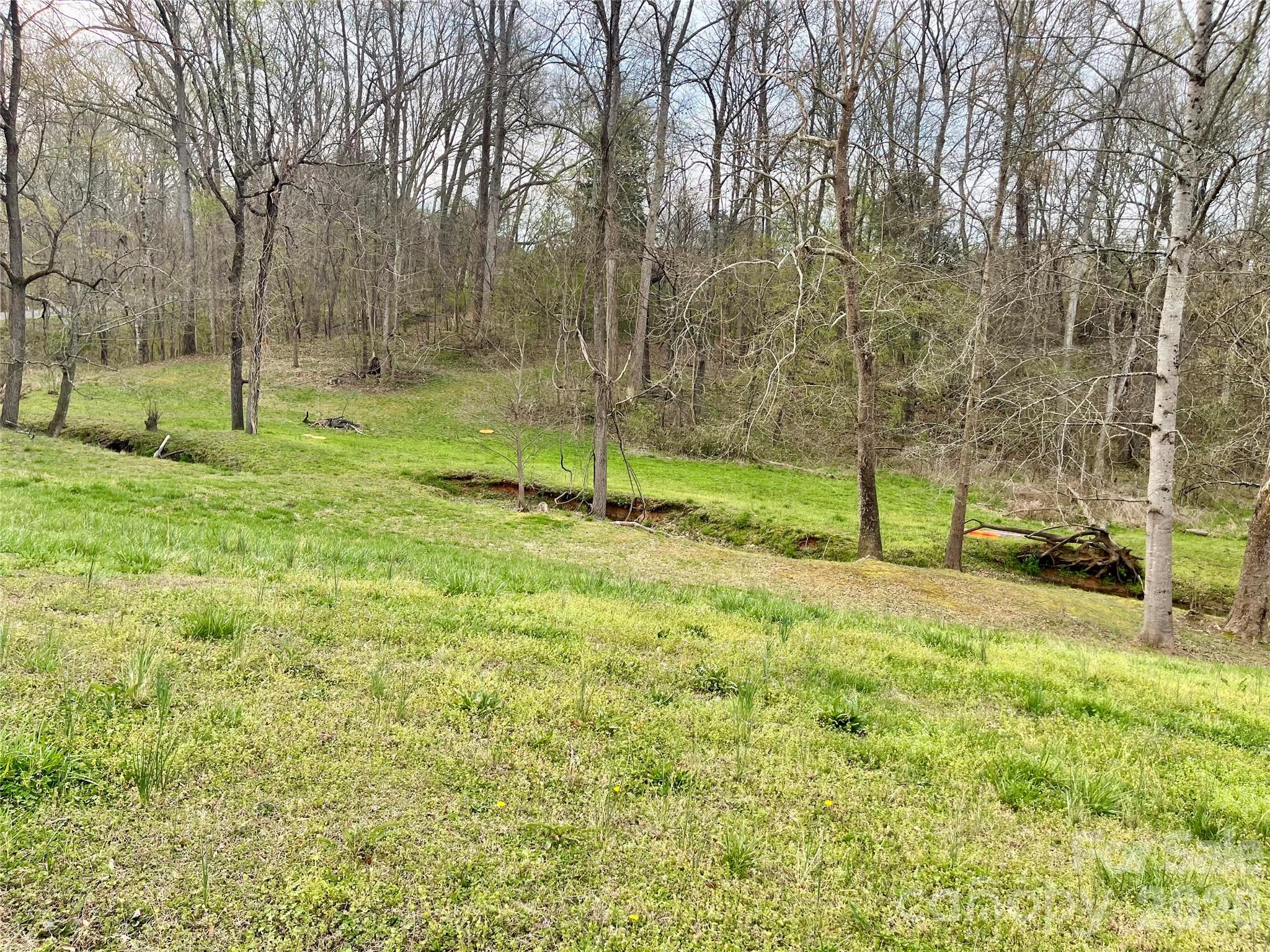 1283 Lilly Drive — Clover