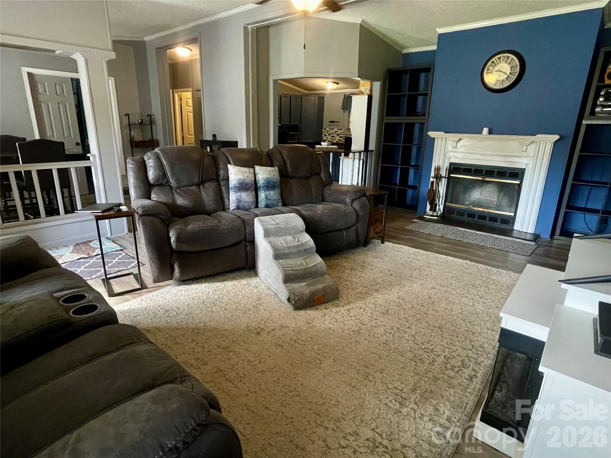 1283 Lilly Drive — Clover