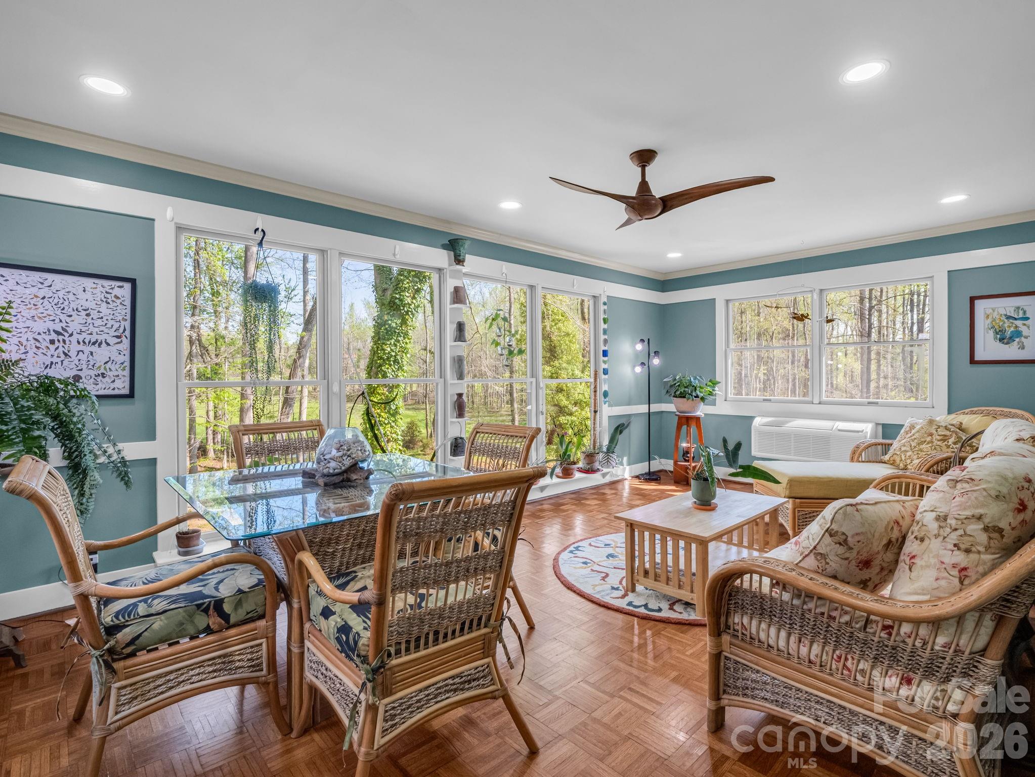 1941 Landrum Road — Columbus
