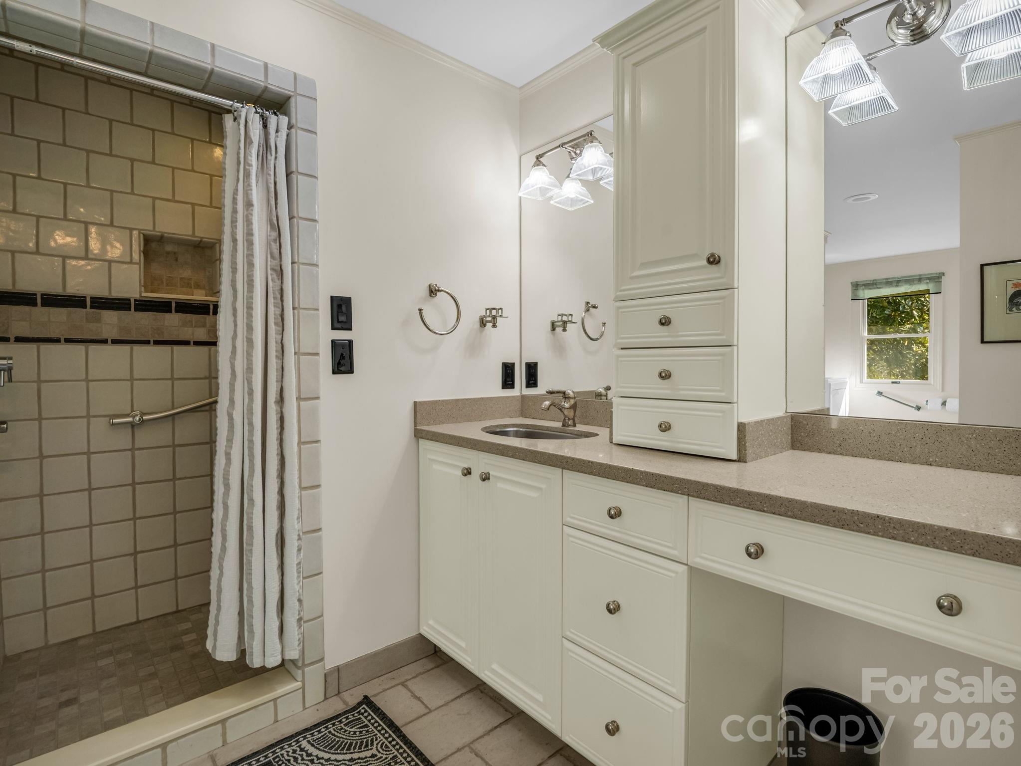 1941 Landrum Road — Columbus