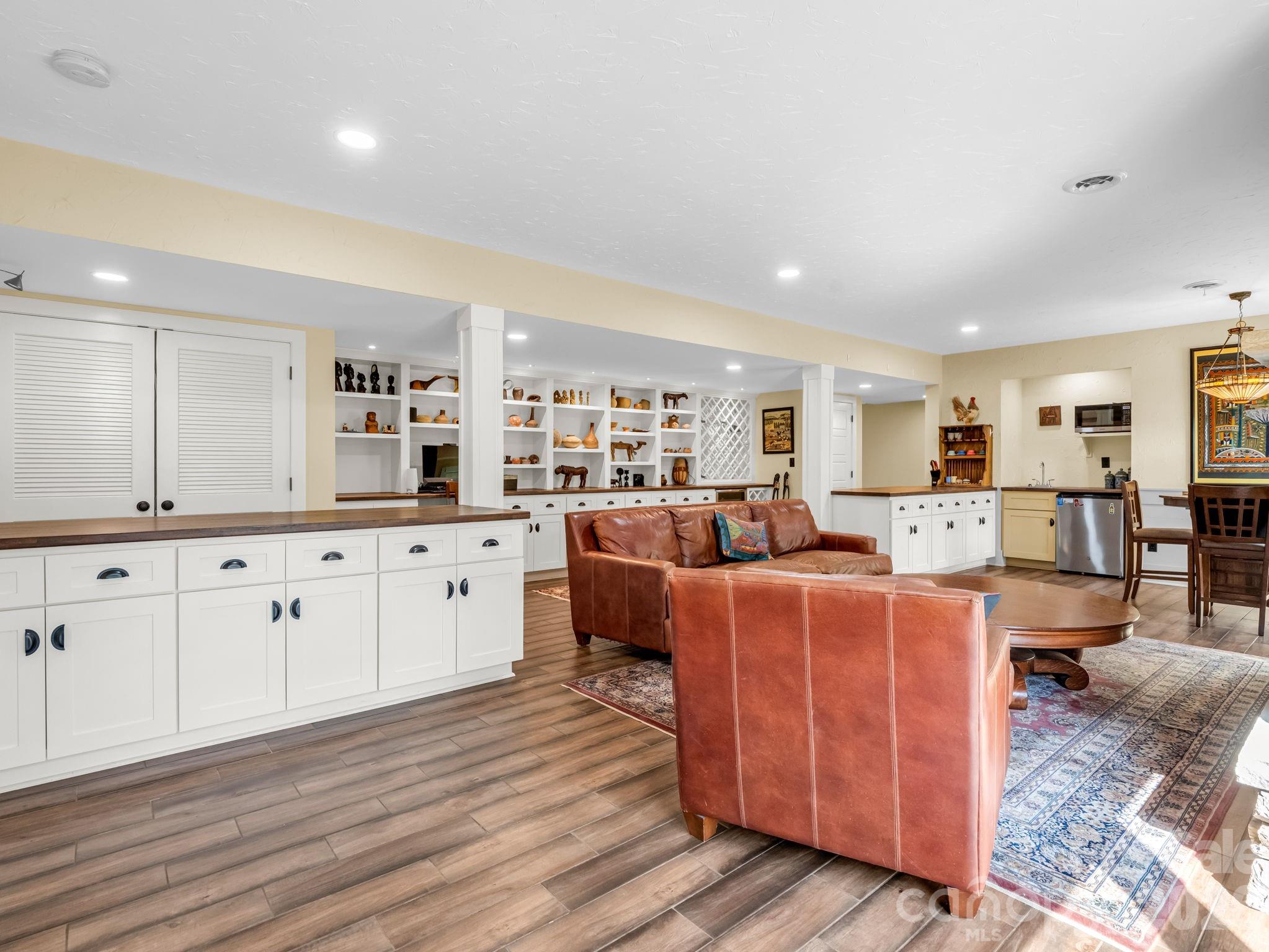 1941 Landrum Road — Columbus