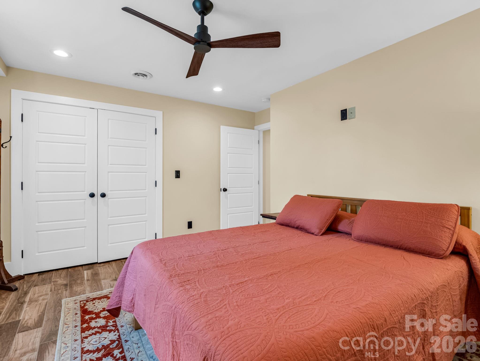 1941 Landrum Road — Columbus