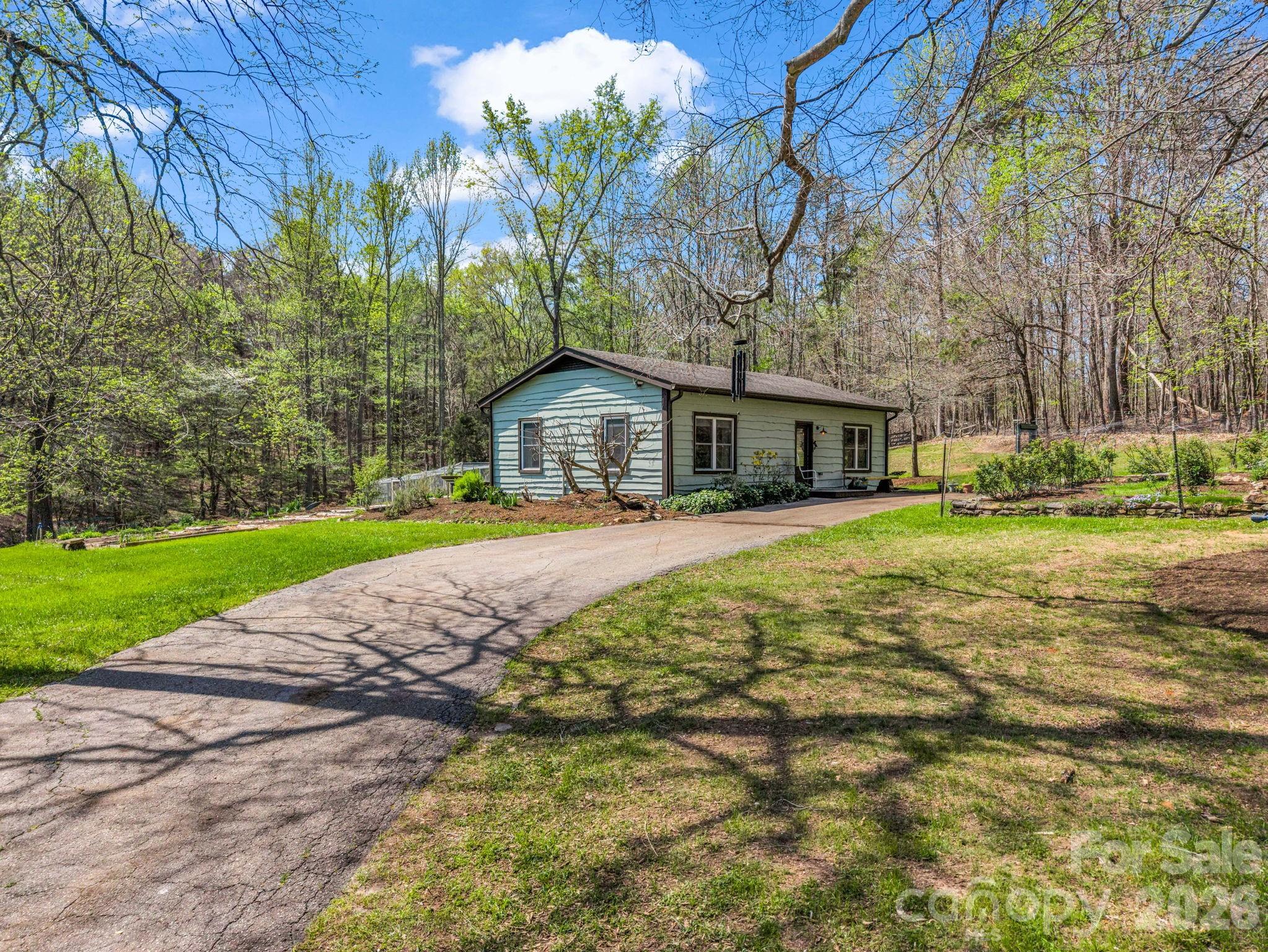 1941 Landrum Road — Columbus