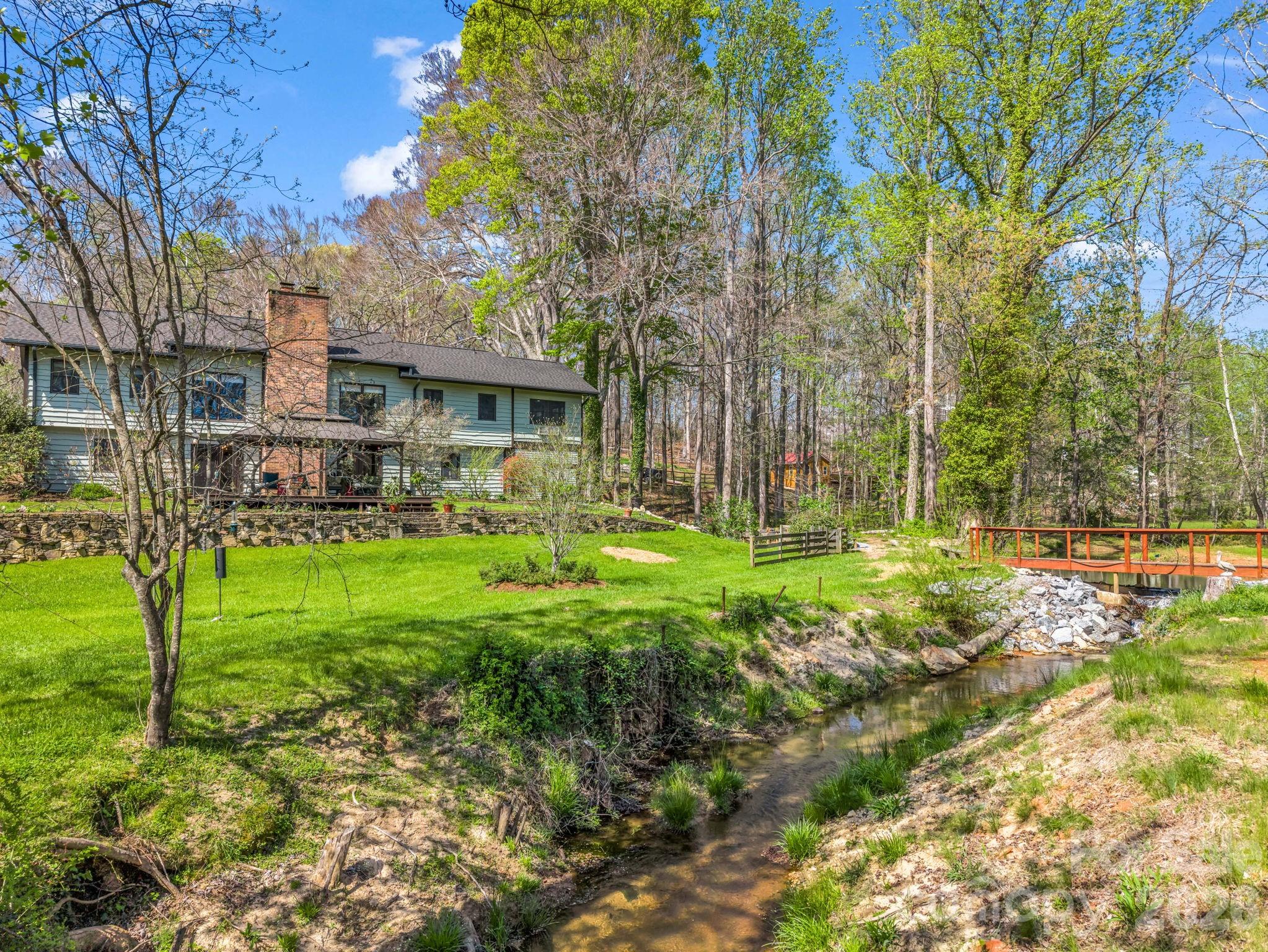 1941 Landrum Road — Columbus