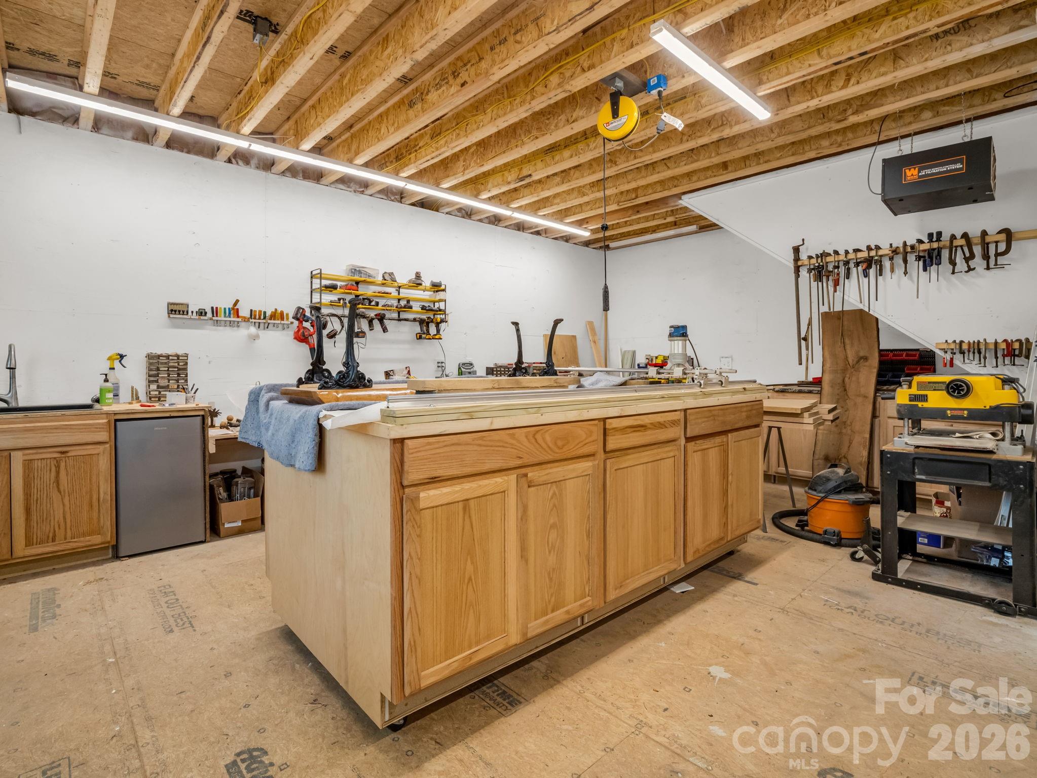 1941 Landrum Road — Columbus