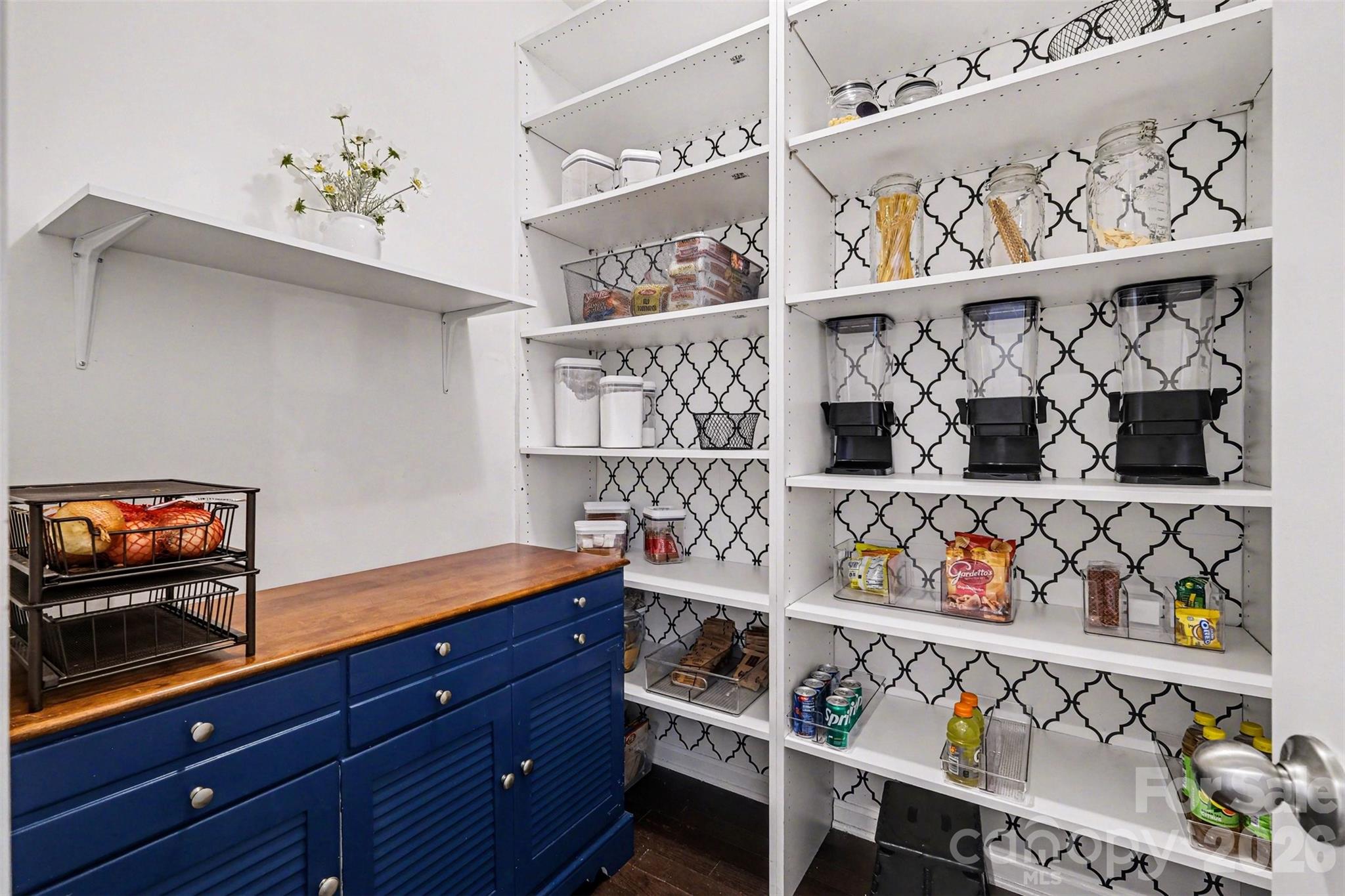 8651 Shadetree Street — Huntersville