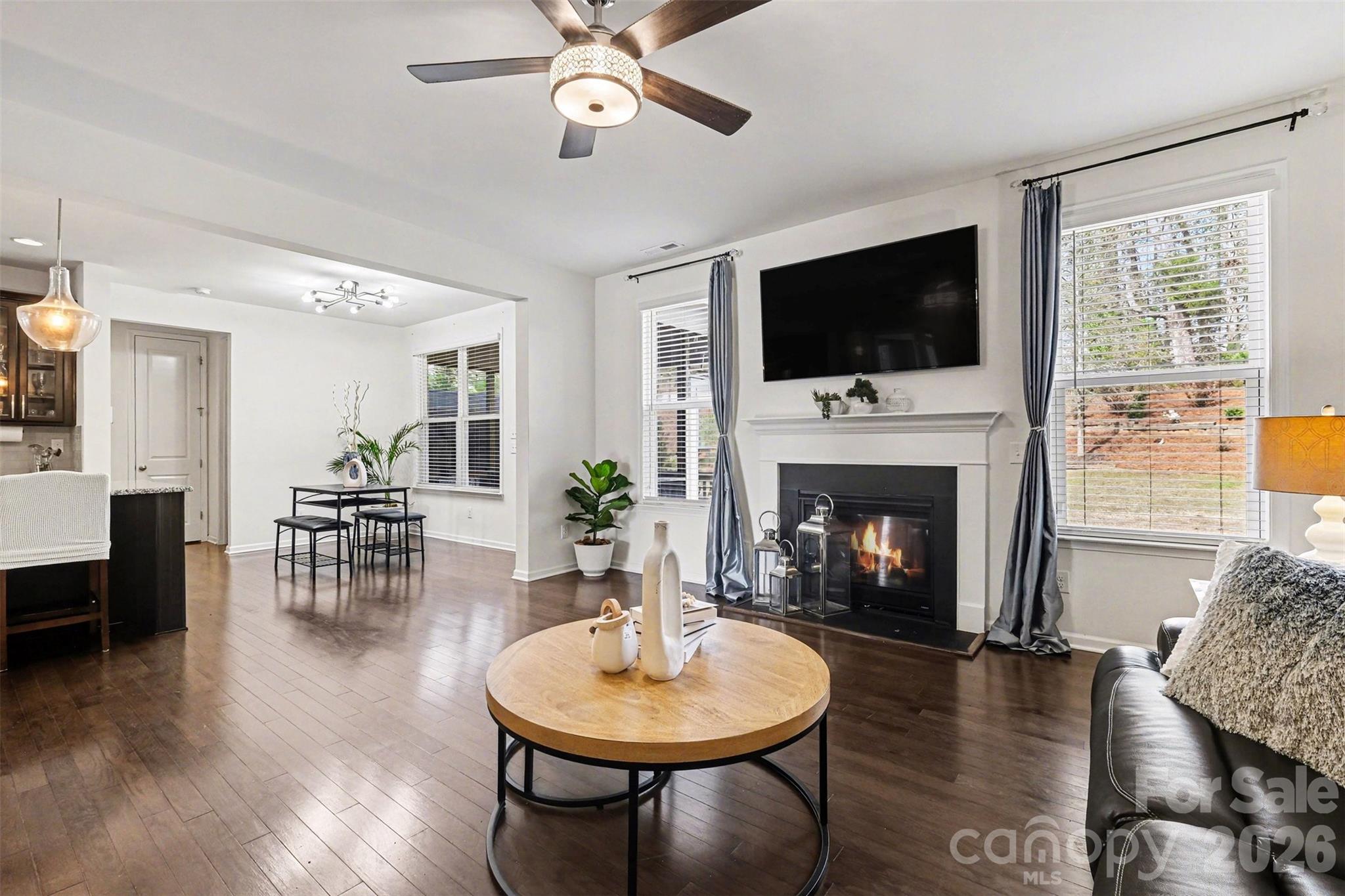 8651 Shadetree Street — Huntersville