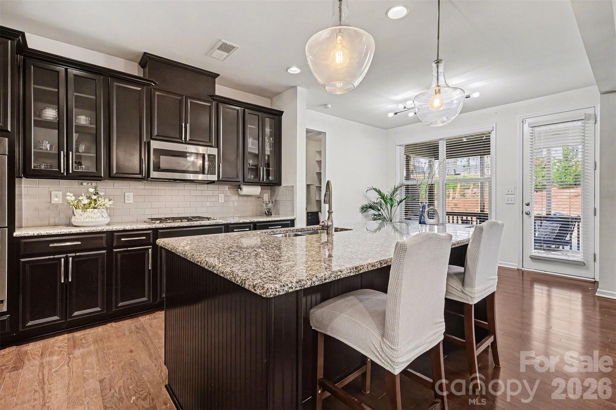 8651 Shadetree Street — Huntersville