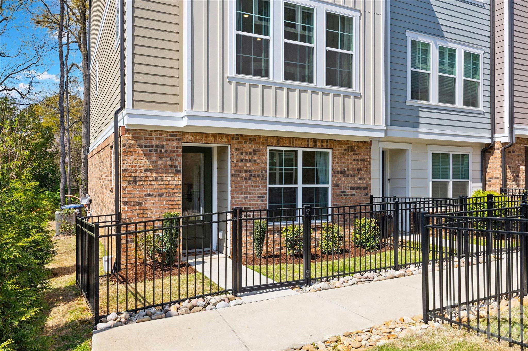 3225 Zenith Lane — Charlotte