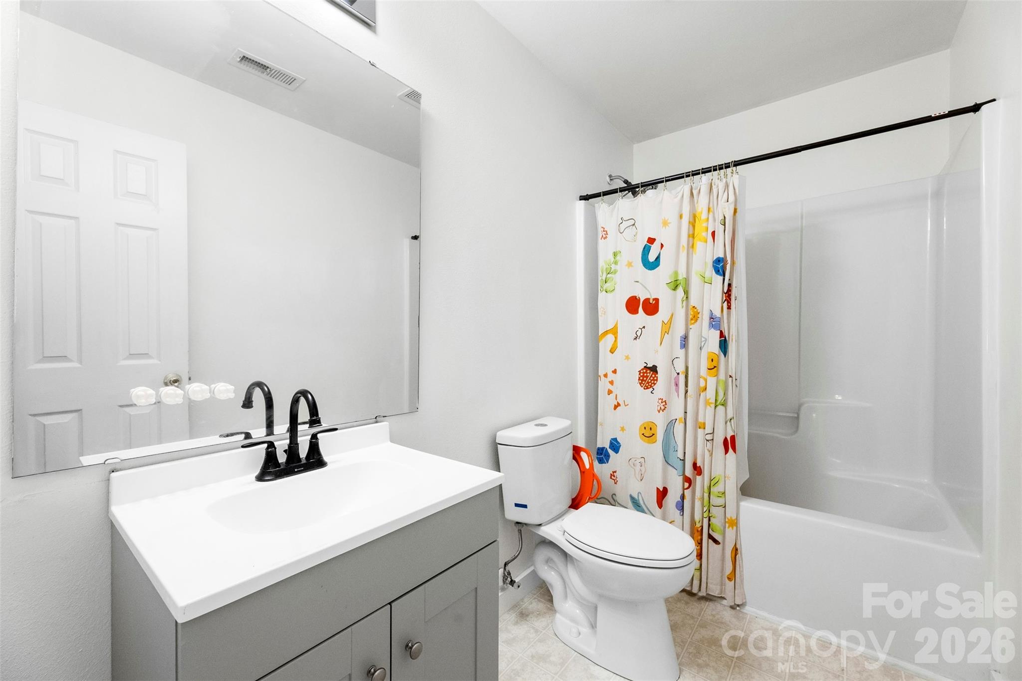 9610 Duxford Lane — Charlotte