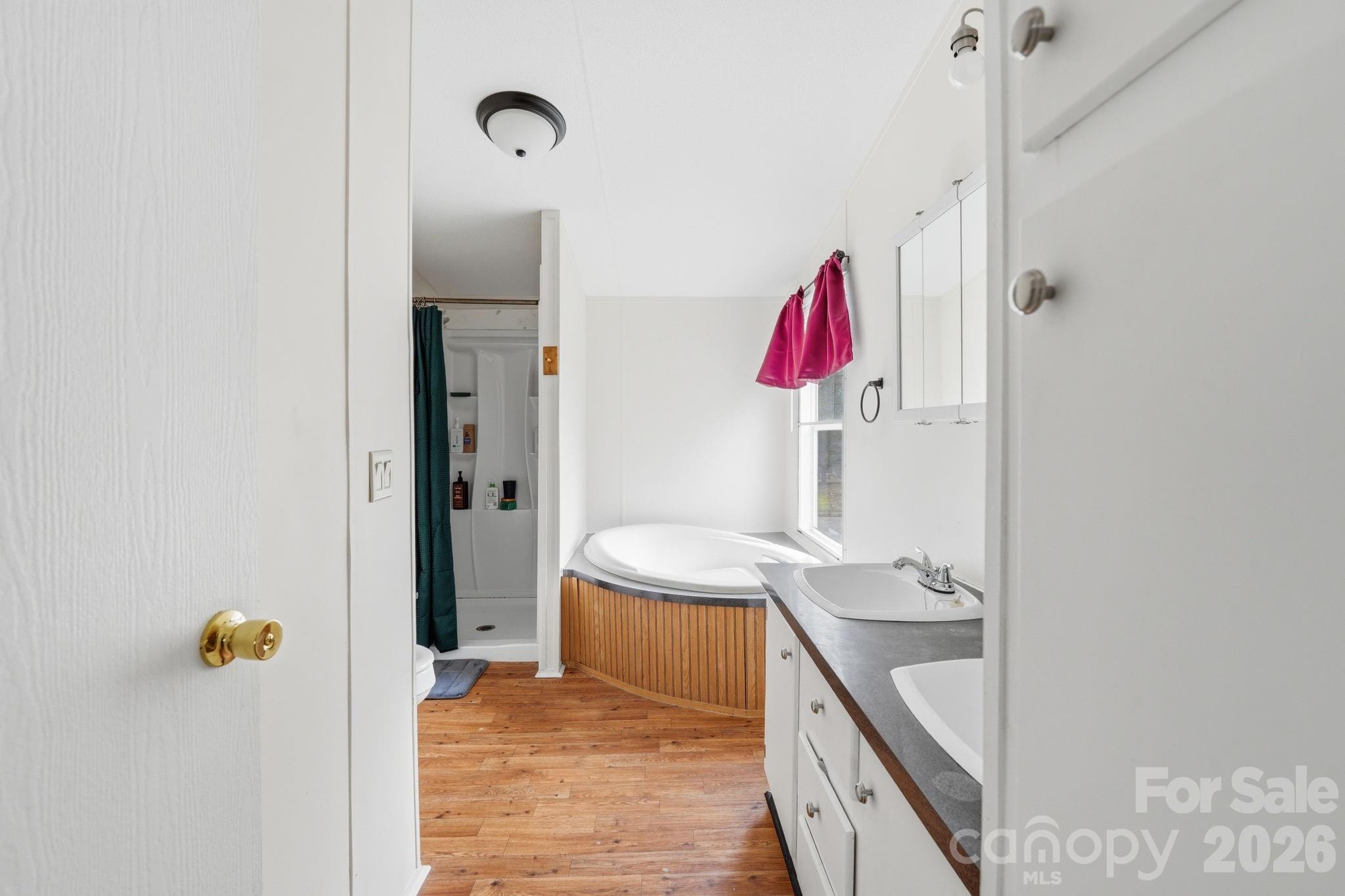 2862 Eagle Point Drive — Trinity