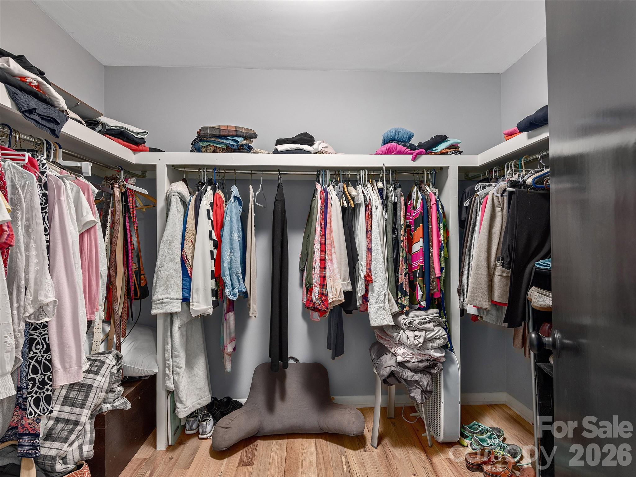 521 Crowfields Lane — Asheville
