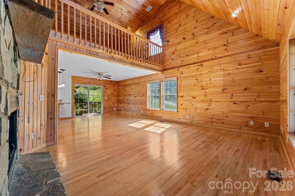 44 Ellistone Court — Sylva