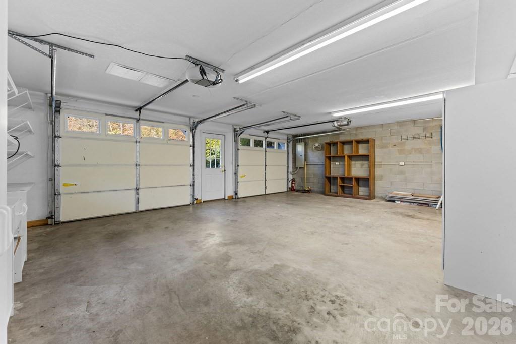 44 Ellistone Court — Sylva
