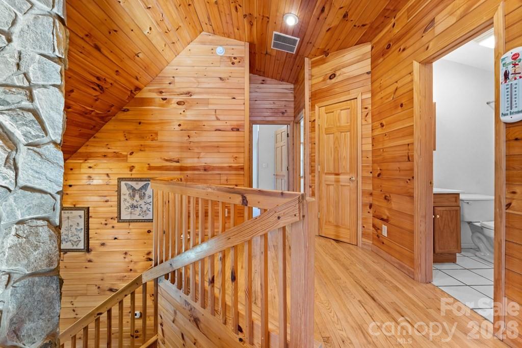 44 Ellistone Court — Sylva