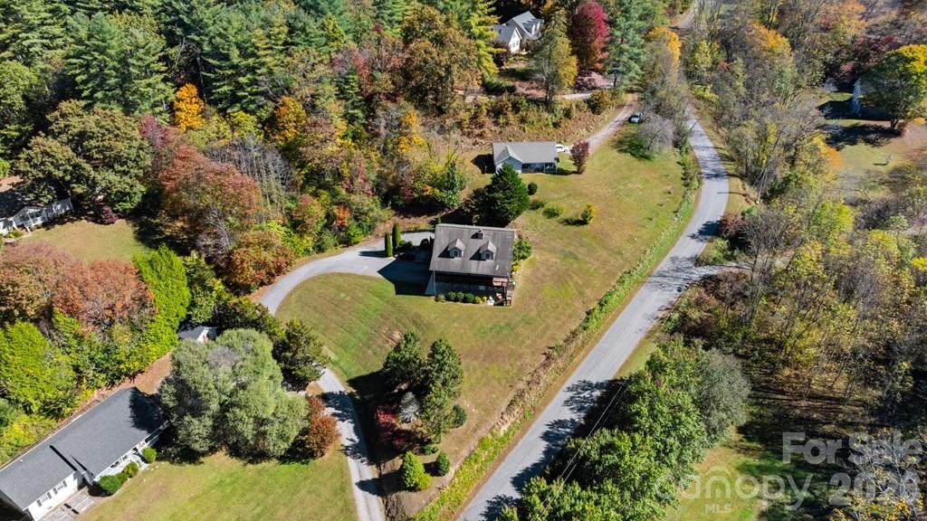 44 Ellistone Court — Sylva
