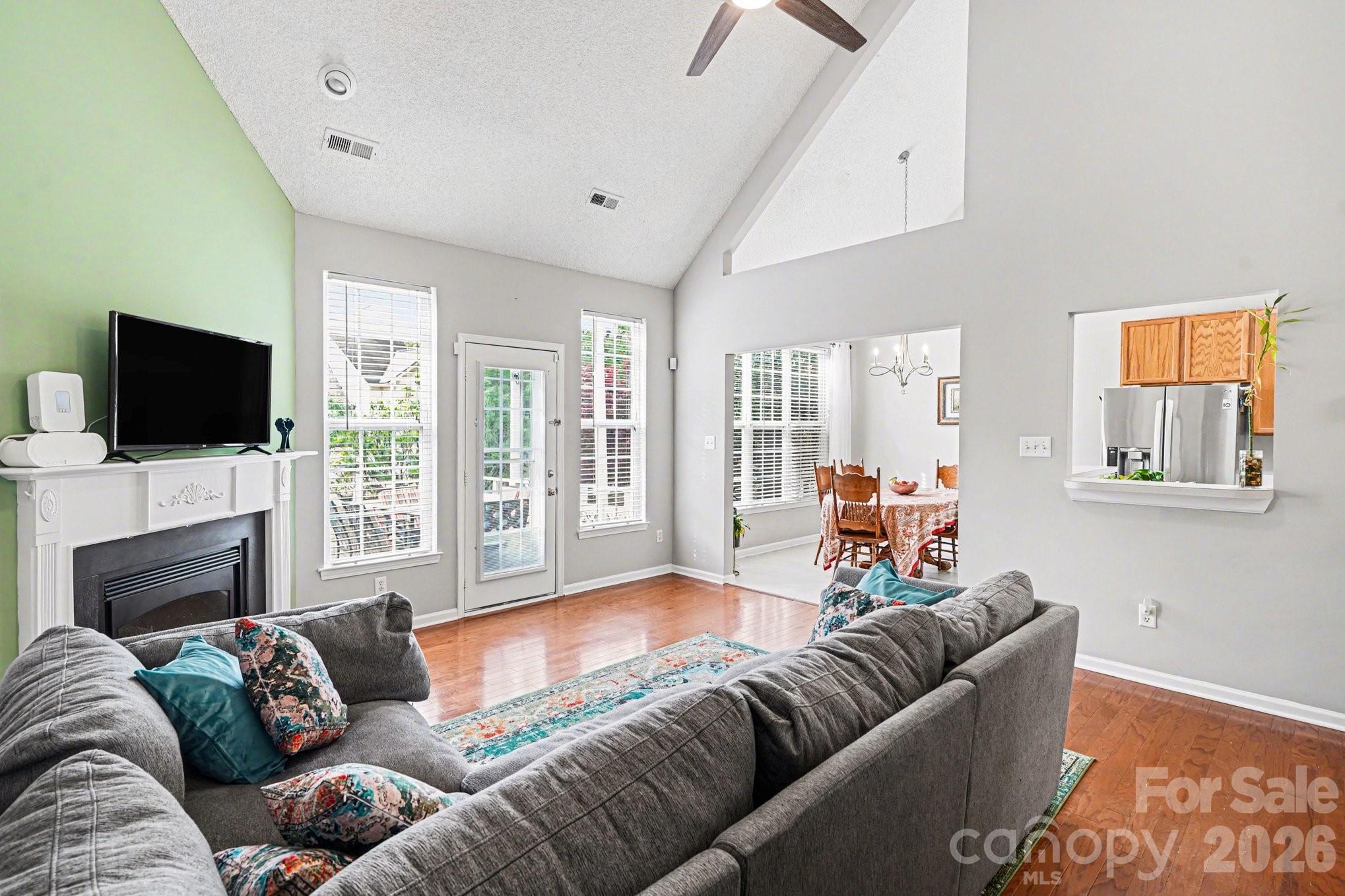 10027 Brawley Lane — Charlotte