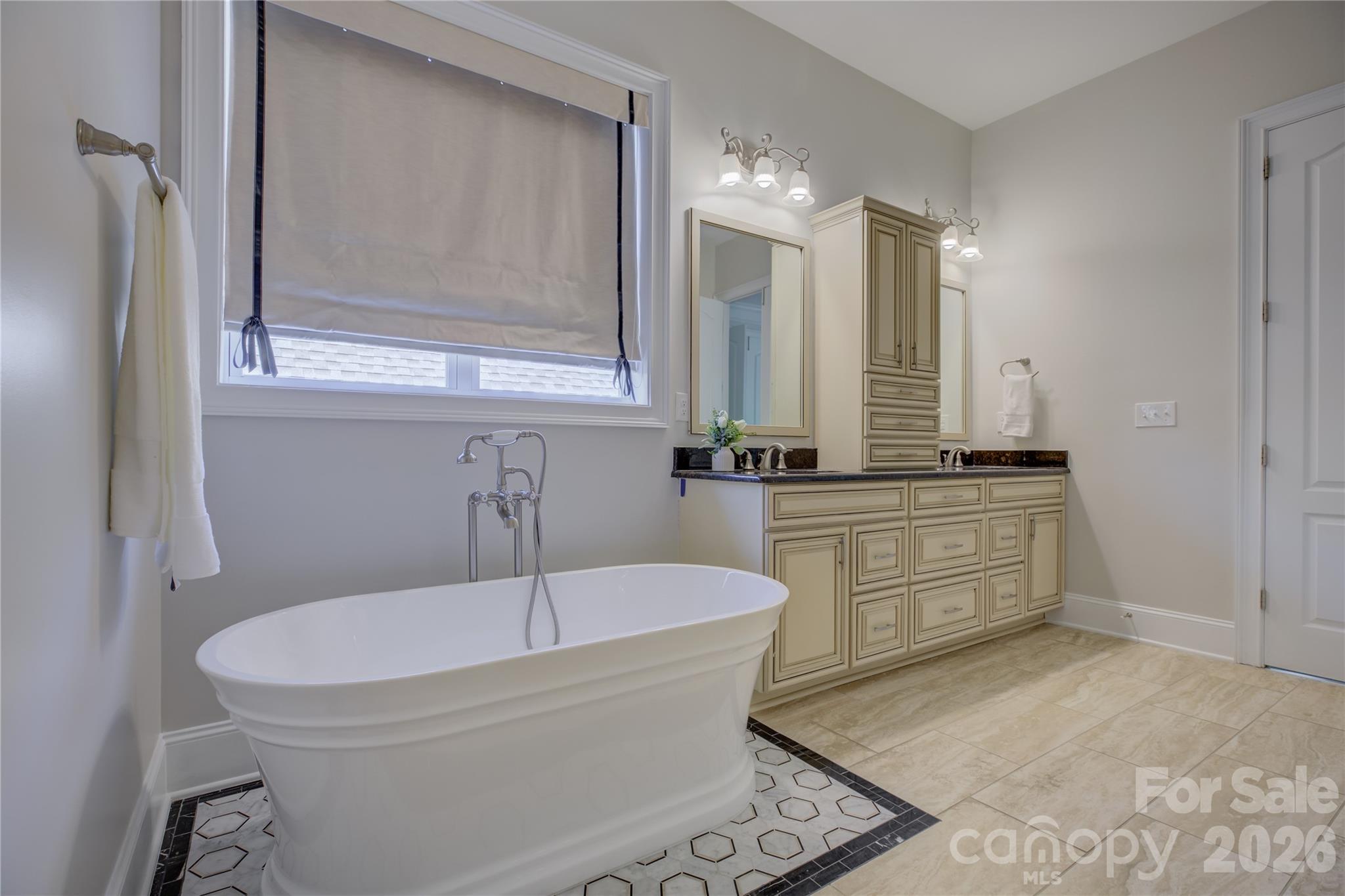 14924 High Bluff Court — Charlotte
