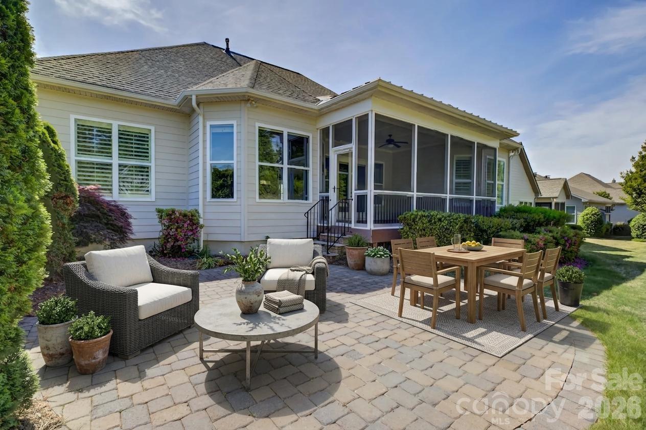 14924 High Bluff Court — Charlotte