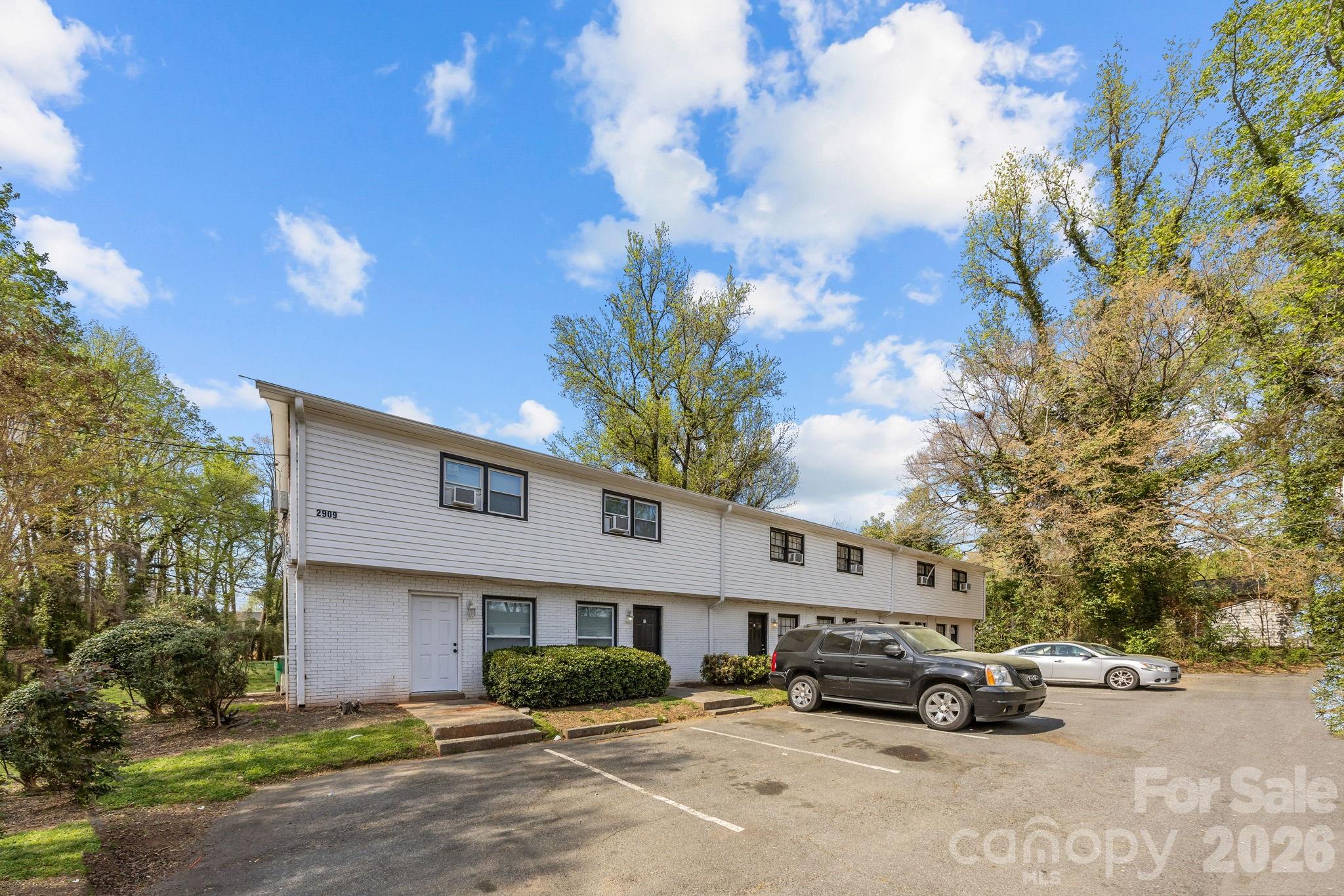 2909 Burgess Drive — Charlotte