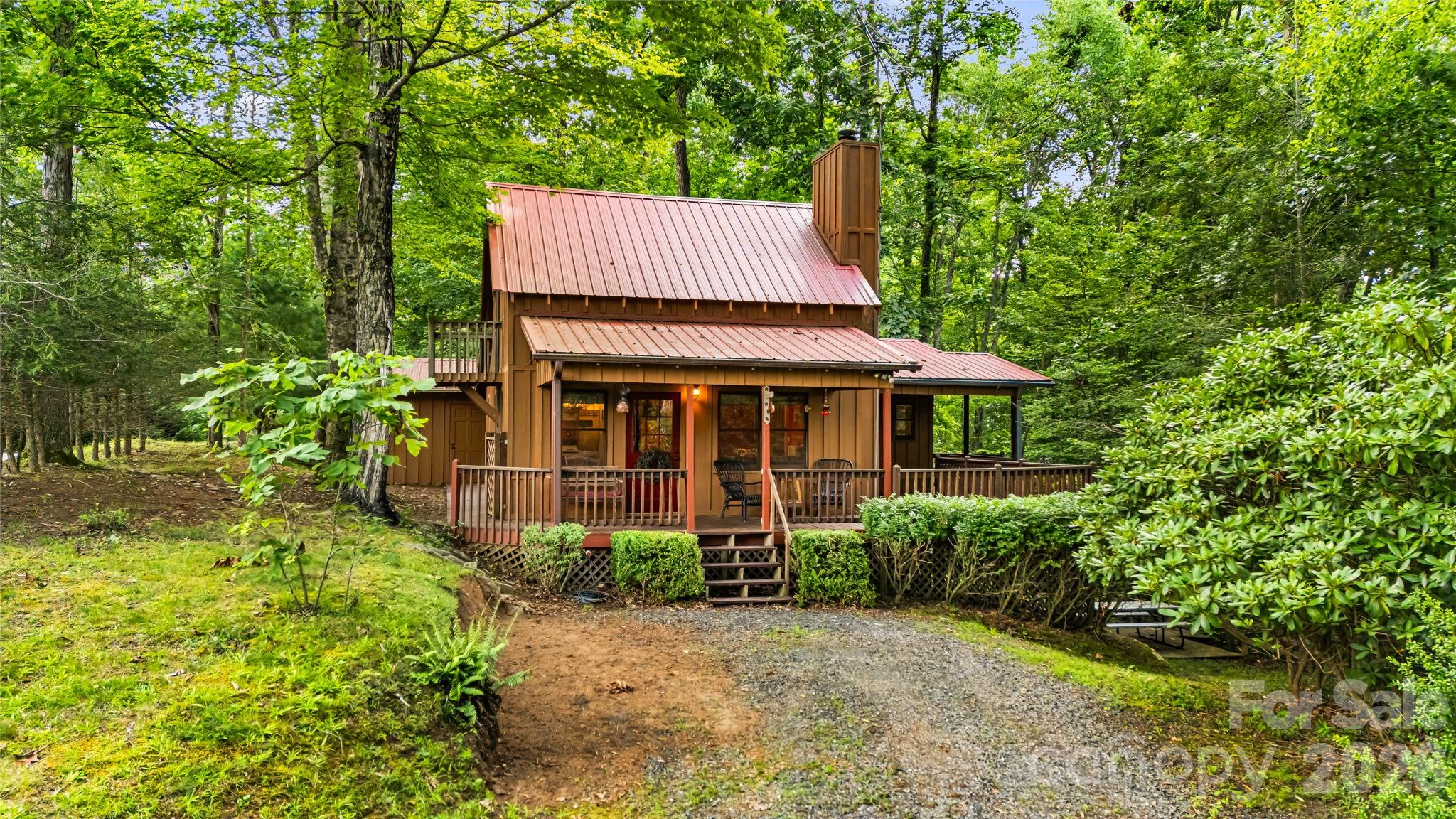180 Grace Way — Green Mountain