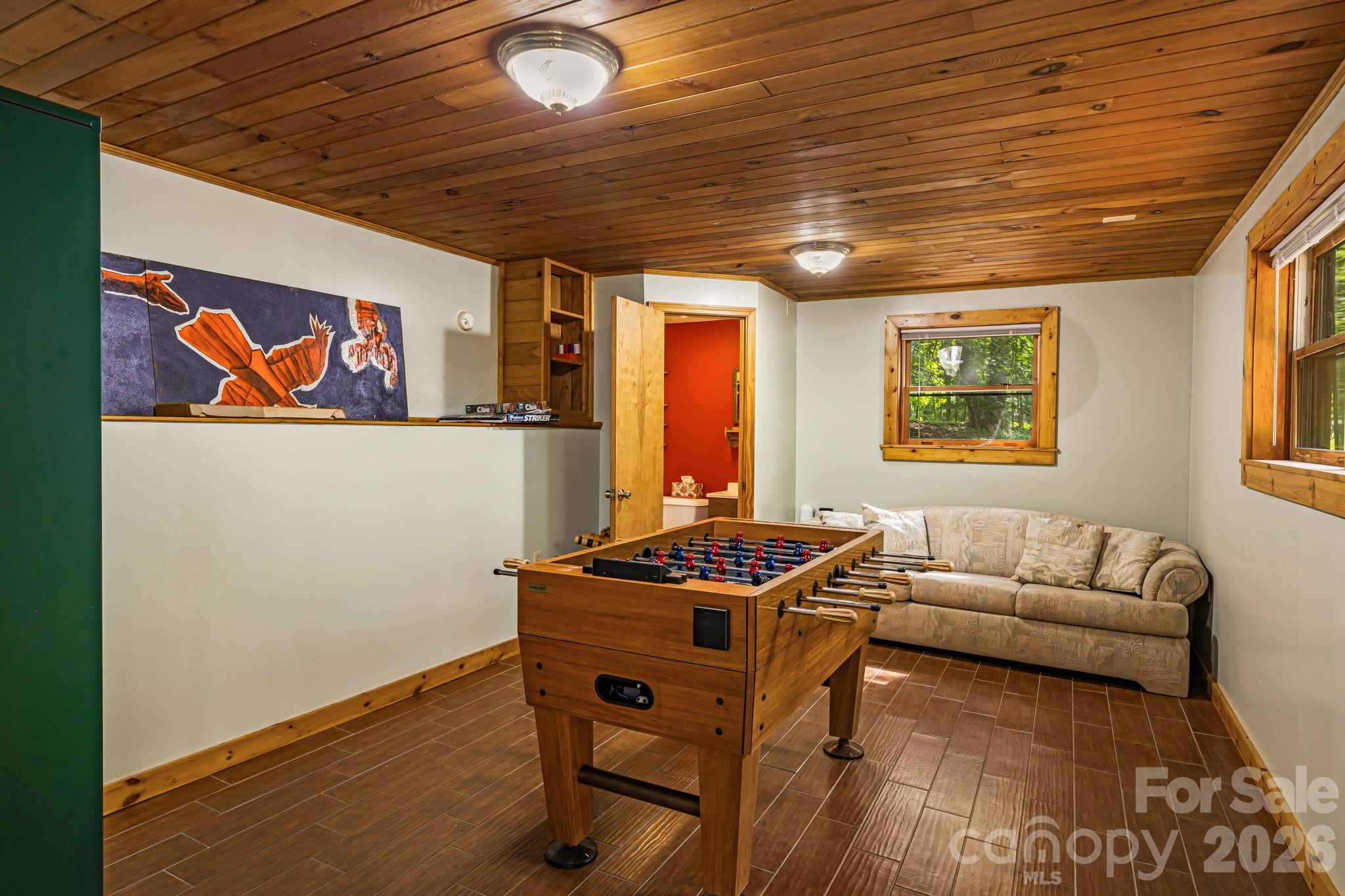 180 Grace Way — Green Mountain