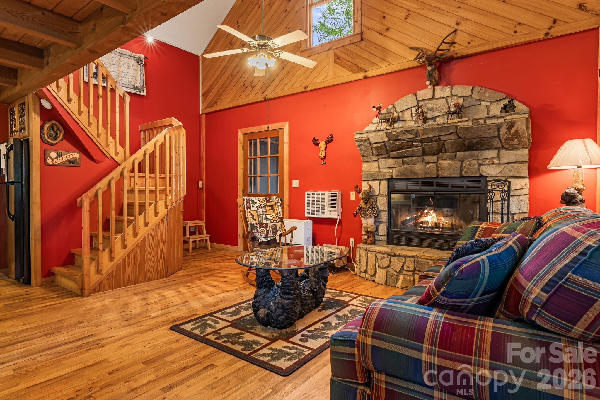 180 Grace Way — Green Mountain