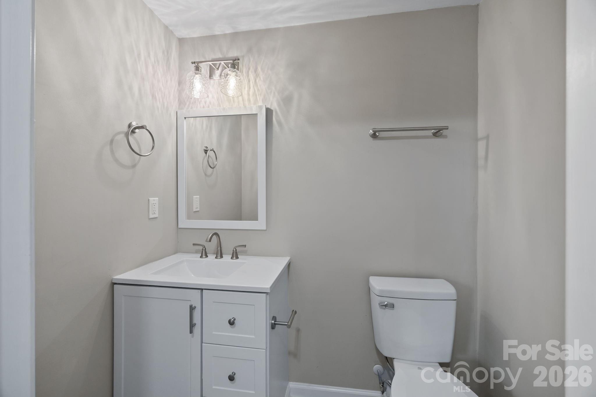 414 W Sharpe Street — Statesville