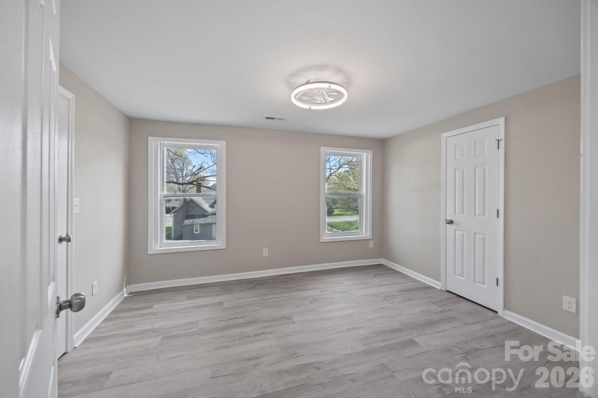 414 W Sharpe Street — Statesville