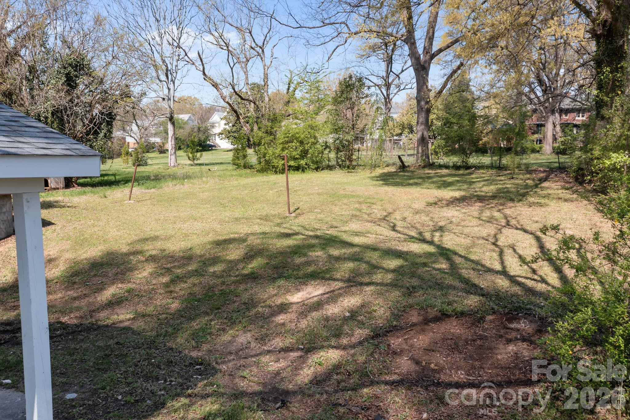 414 W Sharpe Street — Statesville