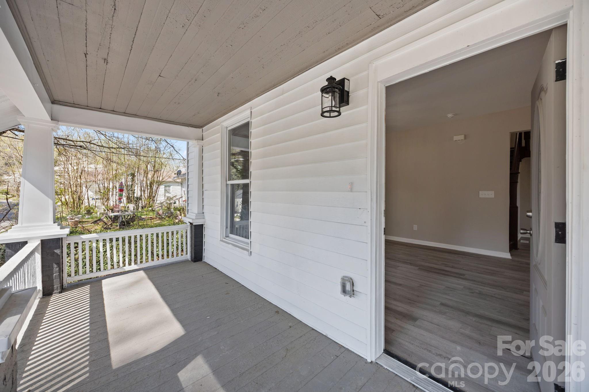 414 W Sharpe Street — Statesville