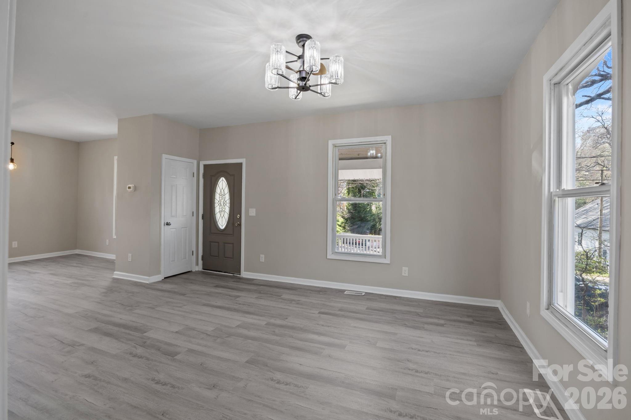 414 W Sharpe Street — Statesville