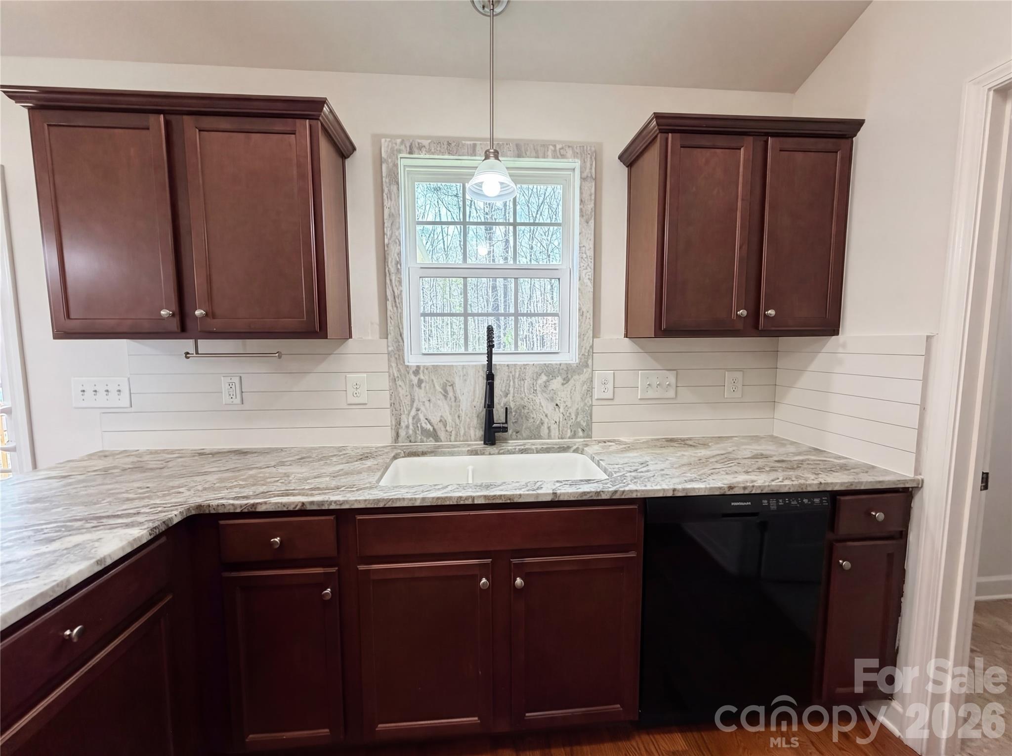 307 Rhea Road — York