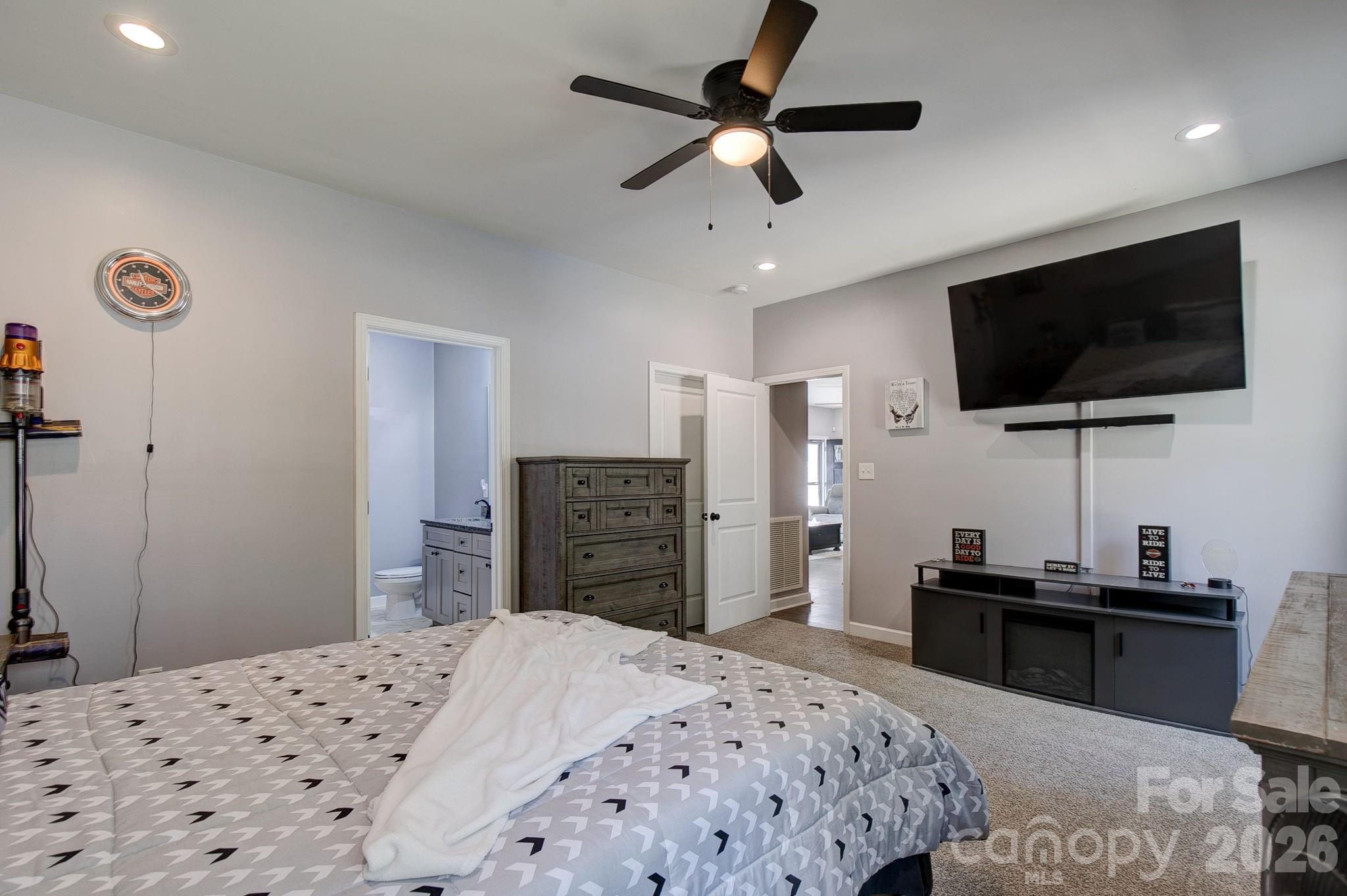 1254 Blairwood Court — Lancaster