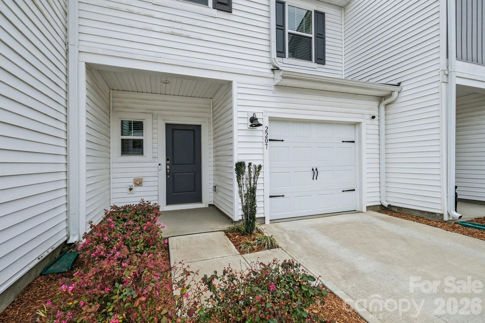 2207 Belterra Drive — Charlotte