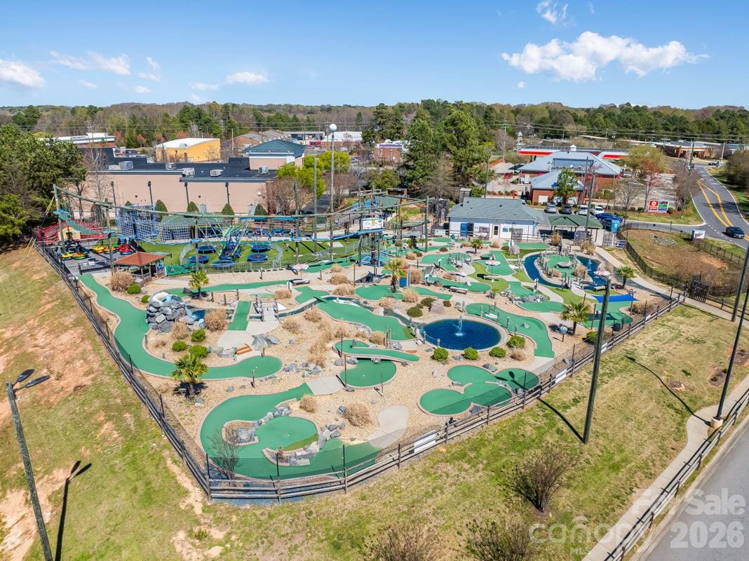 5041 Duval Circle — Tega Cay