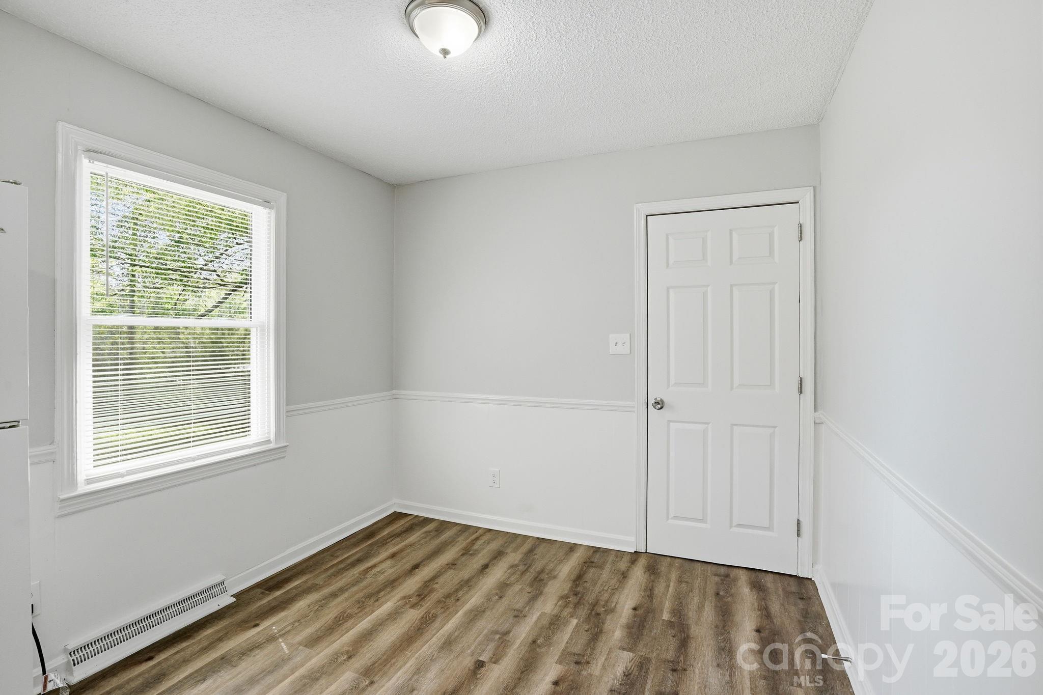 2323 Maplewood Drive — Gastonia