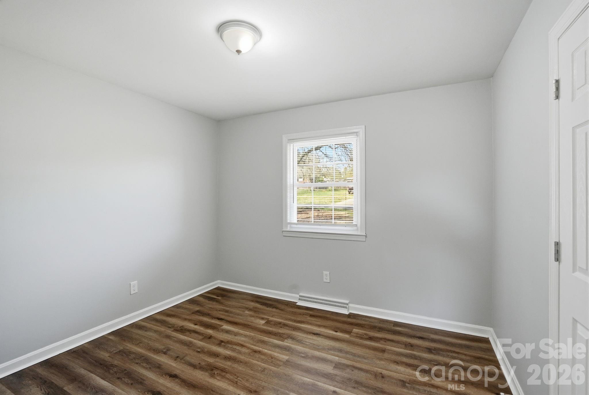 2323 Maplewood Drive — Gastonia