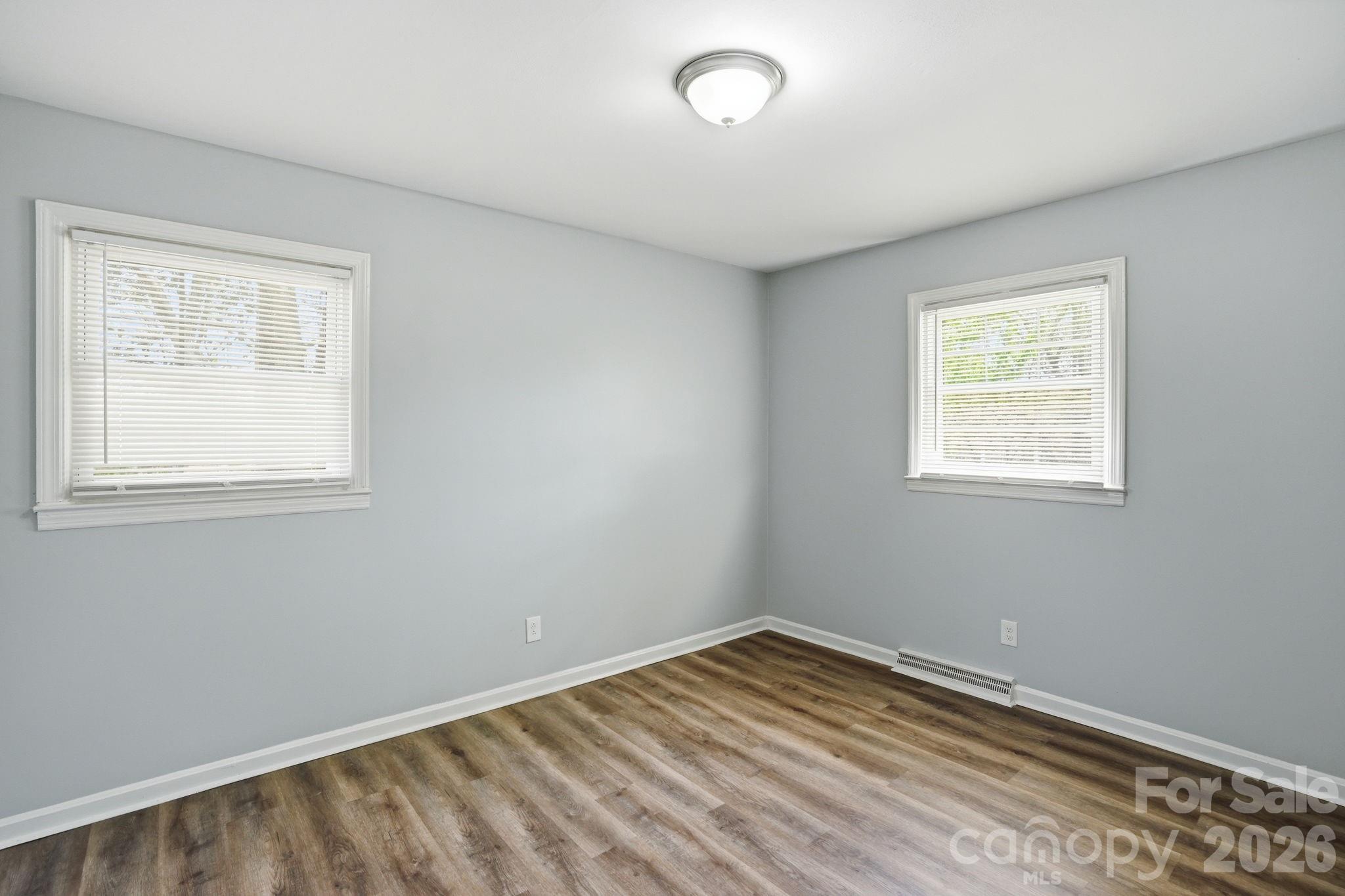 2323 Maplewood Drive — Gastonia
