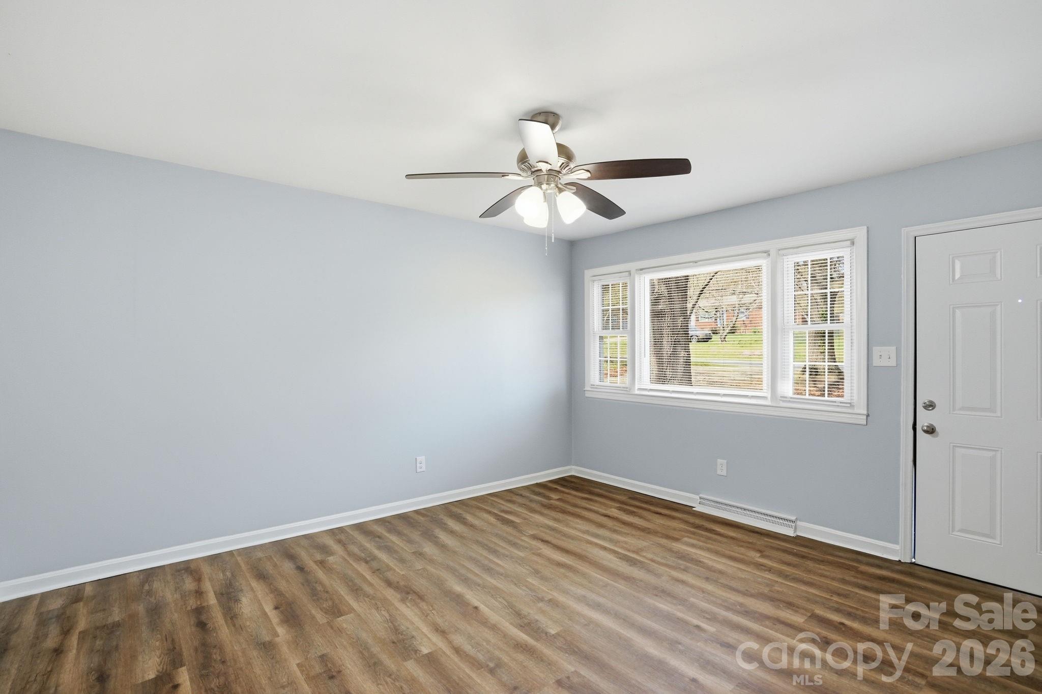 2323 Maplewood Drive — Gastonia